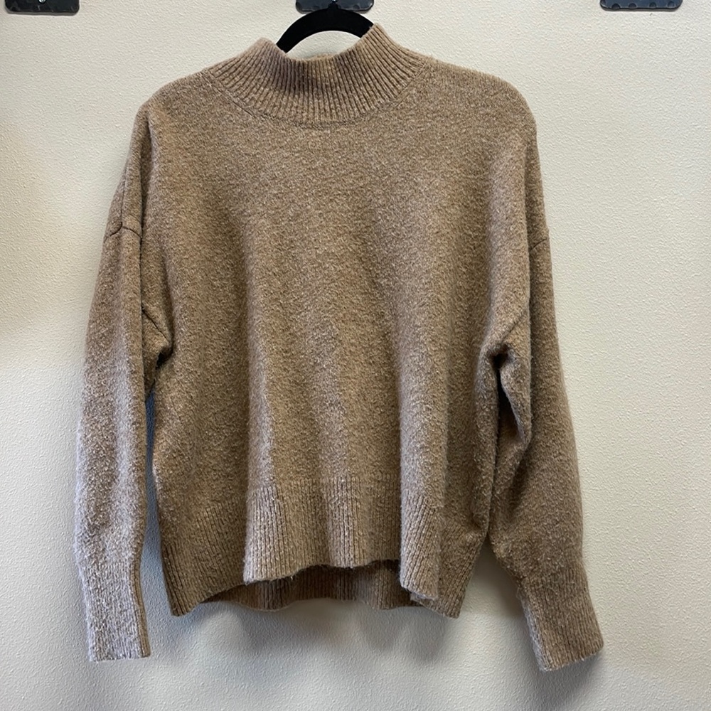 H&M Sweater